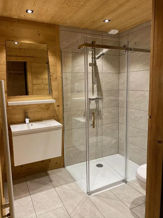 Chalet Marjorie Bed & Breakfast Les Gets 0*,  France